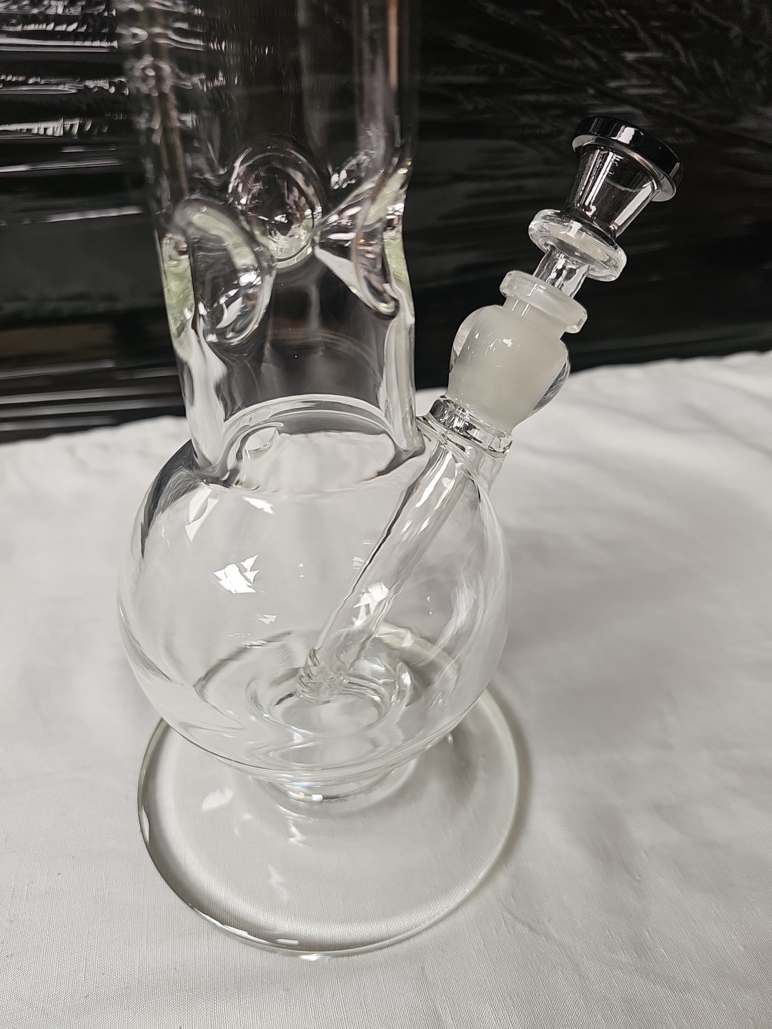 NBG11624 Dea Glass – Bubbled Icebong Cased-6