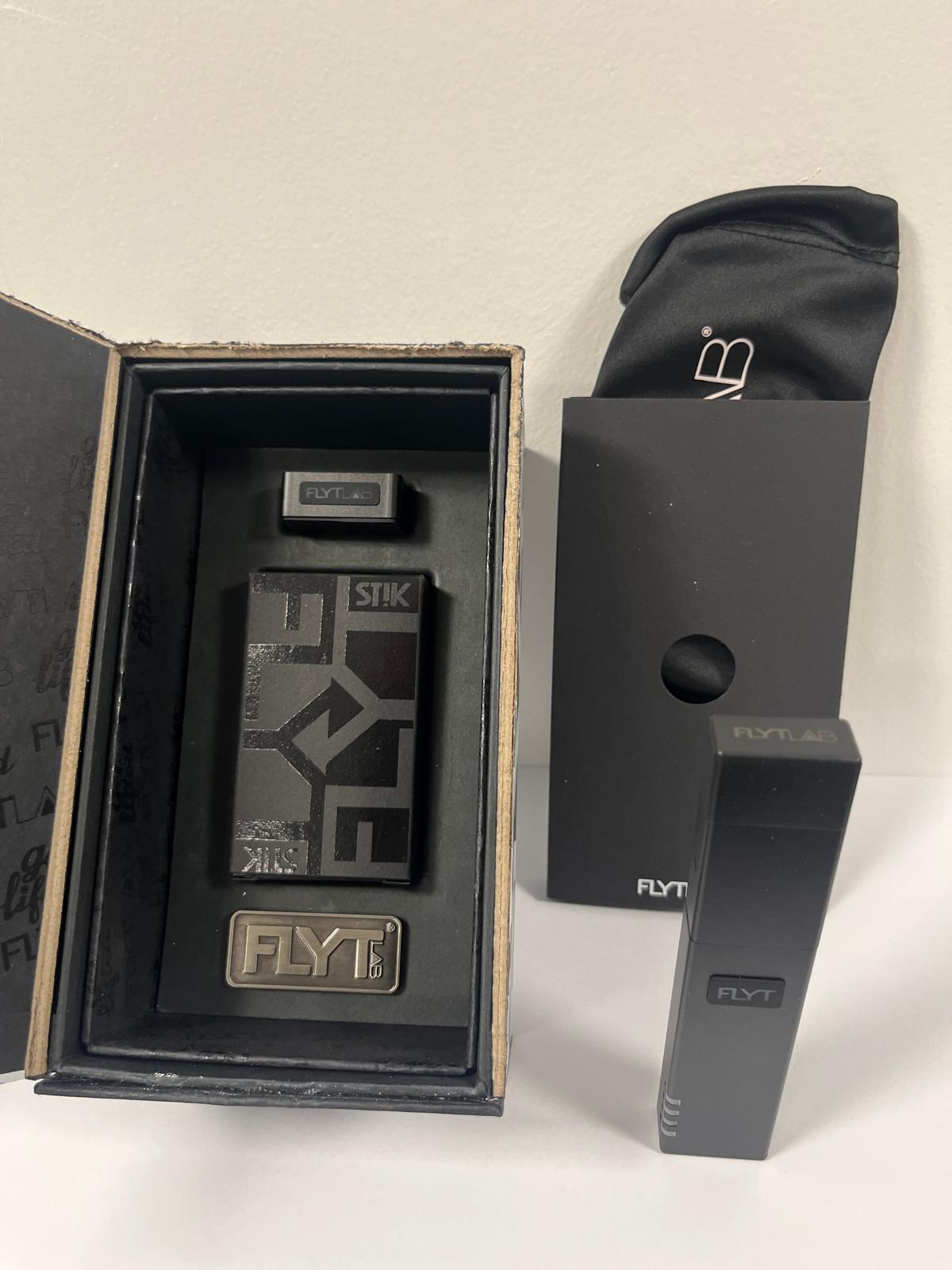 NVP23037 FLYT STIK-1