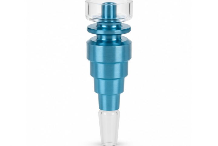 Edit hybrid titanium quartz nail and carb cap dab kit in turquoise on white background