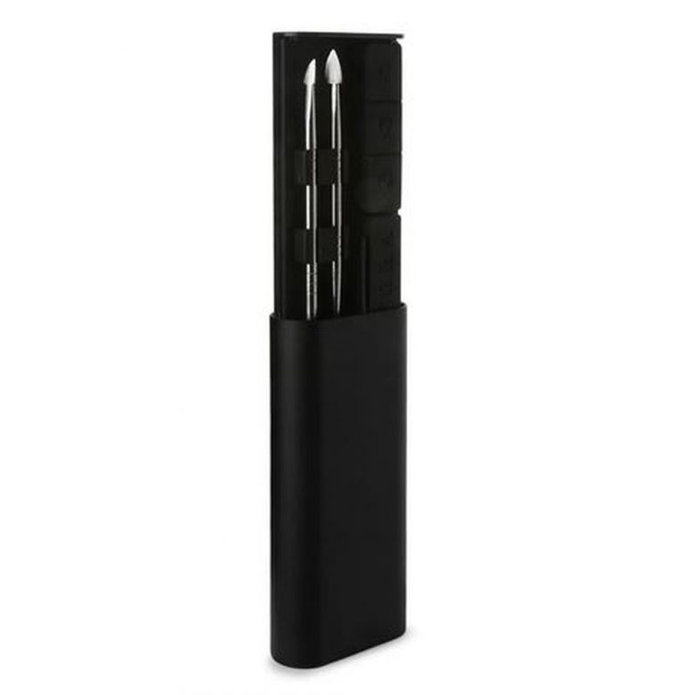 Typhon 710 concentrate case closed, showing anodised aluminium exterior